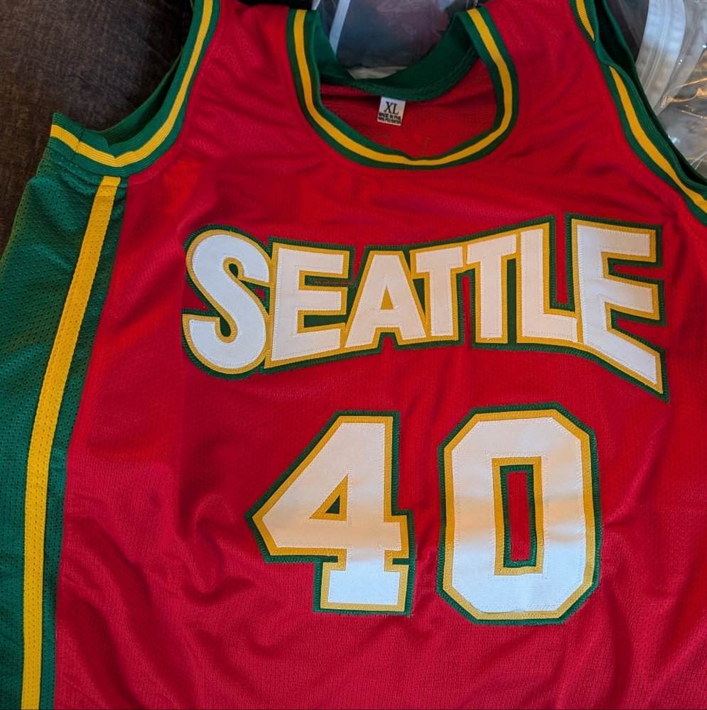 Shawn Kemp Autographed Basketball Jersey